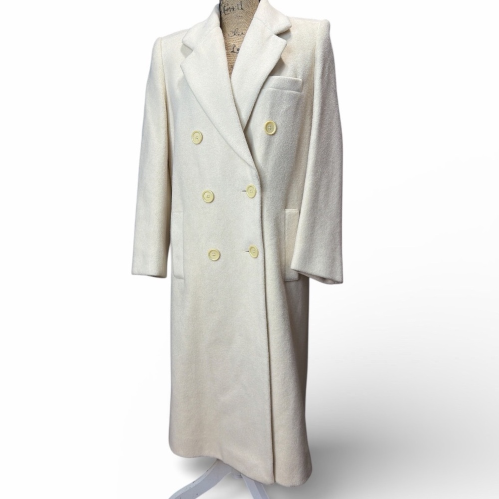 Bert Newman 11 Chic Double-Breasted Cream Trench Coat EC. Size 6